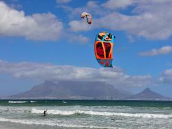 NEW South Africa Windsurf Kitesurf Holidays